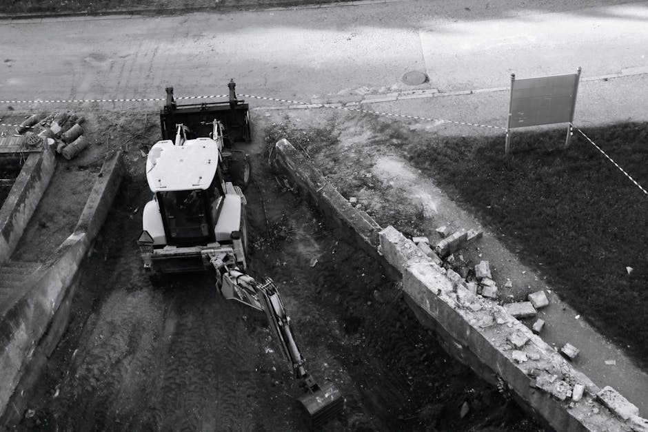 Revolutionizing Construction Site Monitoring with AI: Enhancing Safety, Security, and Efficiency